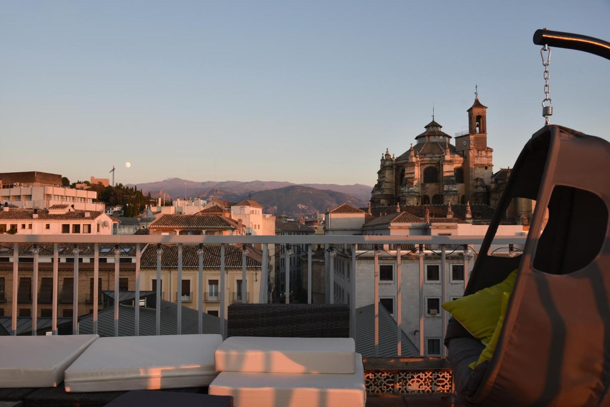 Apartmán Atico Panorama Catedral Granada Exteriér fotografie